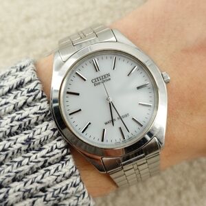 Citizen Eco-Drive E030 Men's Watch Minimalist Solar Watch 36mm Stainless Steel